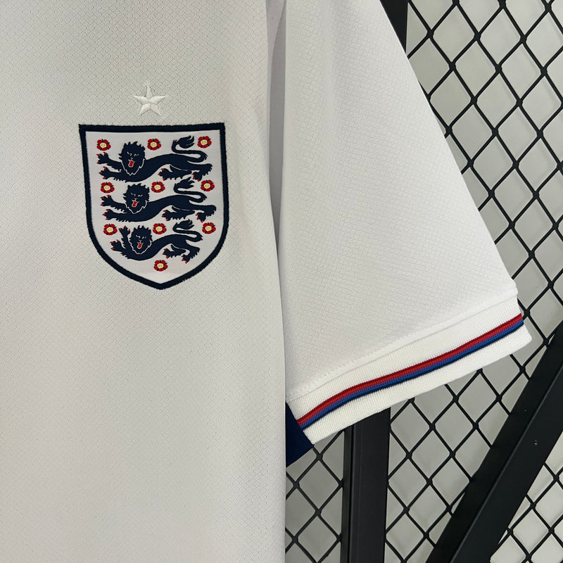 CAMISA LANÇAMENTO DA SELEÇÃO DA INGLATERRA 2024 BRANCO